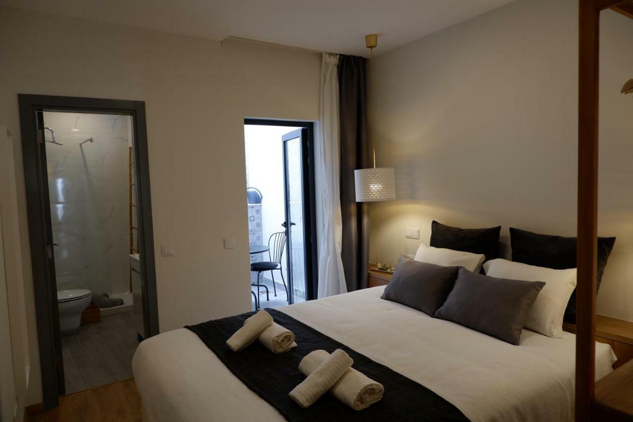 VI Mar - Guest House 拉哥斯 外观 照片