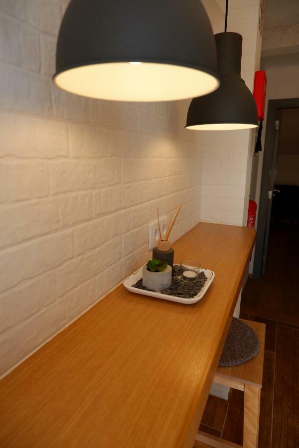 VI Mar - Guest House 拉哥斯 外观 照片